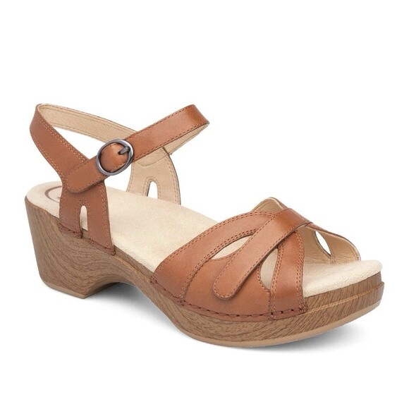 Dansko Women’s Size 38 US 7 7.5 Season Sandals Camel Leather Strappy Comfort - Picture 1 of 8